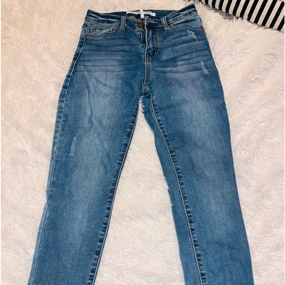 Celebrity pink curvy skinny jeans